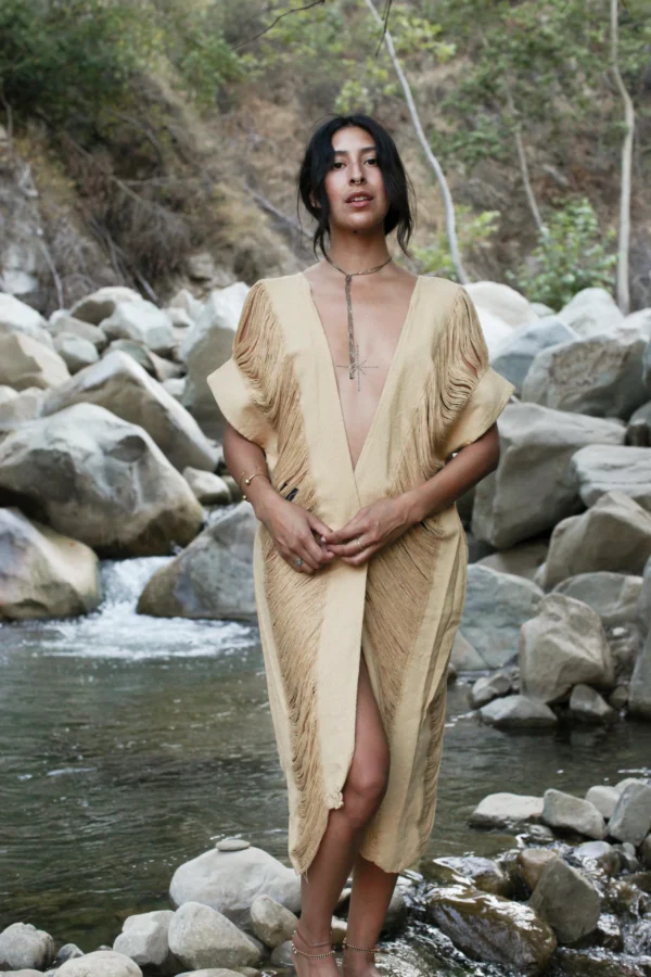 HAND WOVEN KIMONO - natural